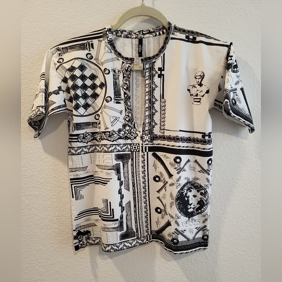 VERSUS VERSACE T shirt. Size M - Picture 1 of 11